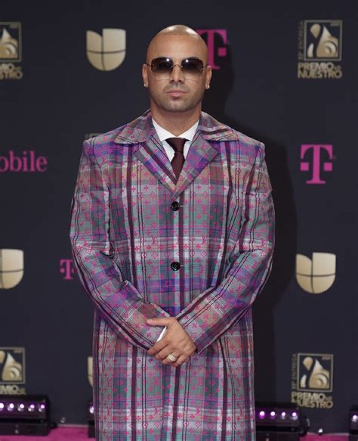 Celebrities named Wisin