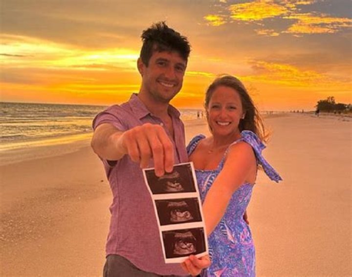 Is Jennifer McDermott Pregnant With Husband In 2023? Baby Bump Or Weight Gain