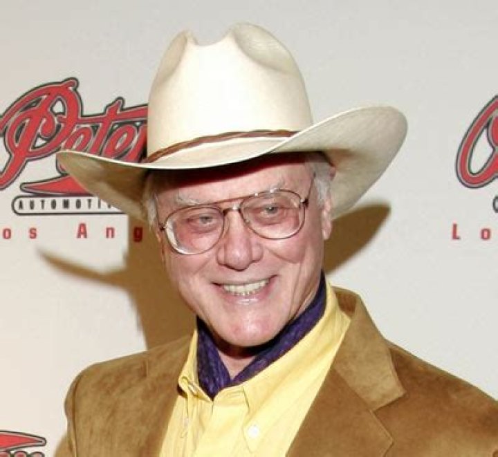 Larry Hagman Height - CelebsHeight.org