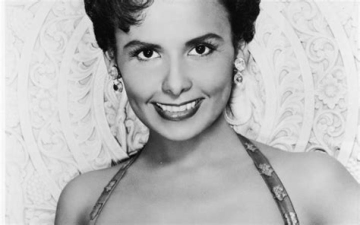 Lena Horne Net Worth - Wiki, Age, Weight and Height, Relationships, Family, and More