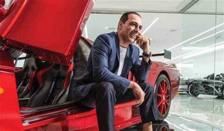 Manny Khoshbin Height - CelebsHeight.org