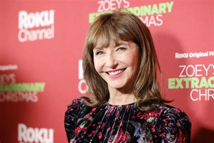 Mary Steenburgen Net Worth - Wiki, Age, Weight and Height, Relationships, Family, and More
