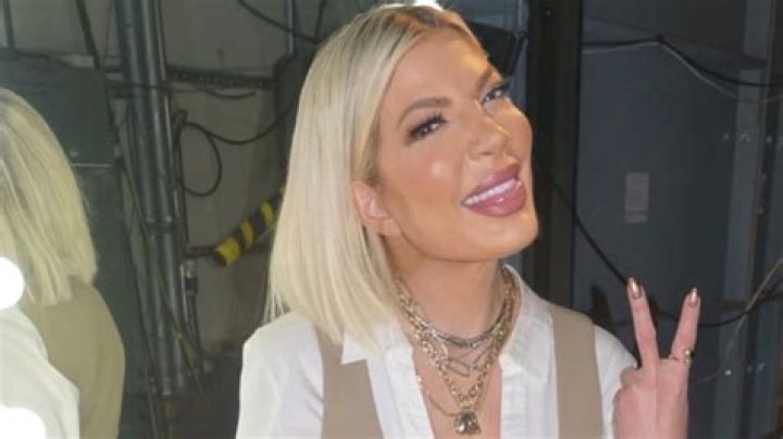 tori-spelling
