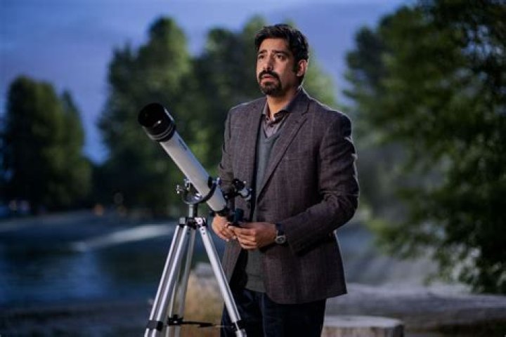 Who does Rahul Kohli play in The Midnight Club?